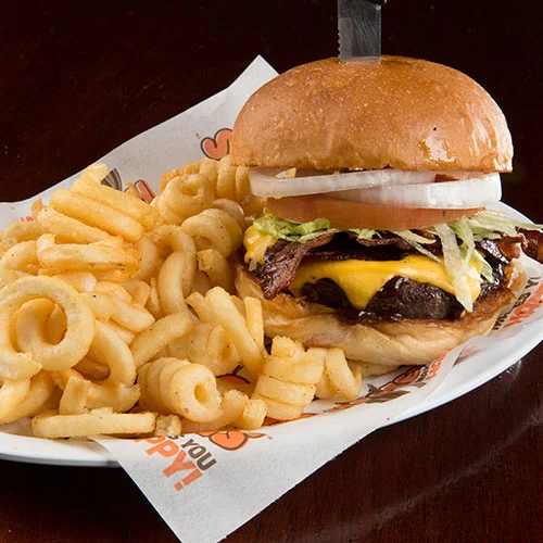 Hamburguesa - Smoked Burger - Hooters Cancun